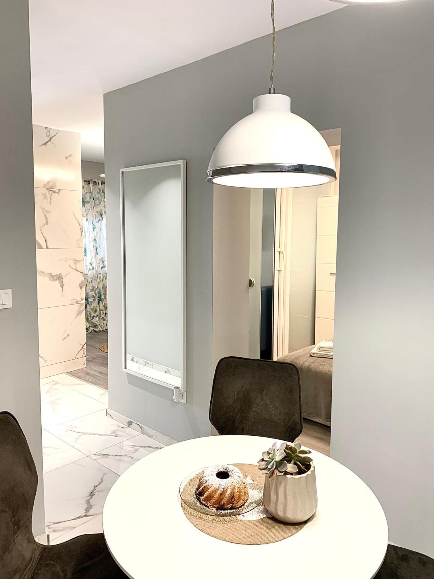 Deluxe Suites Mandic Omiš Esterno foto